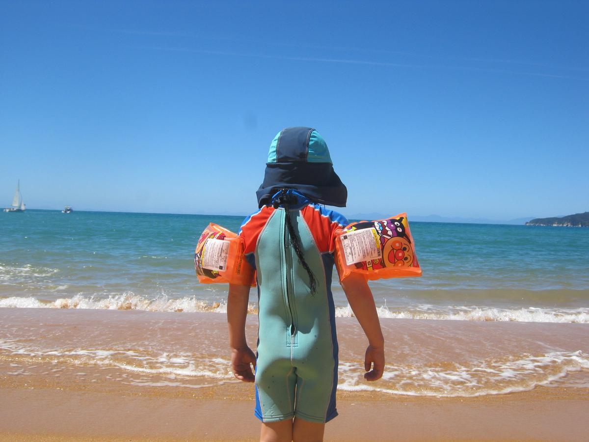Annies Nirvana Lodge Backpackers ทาคาคา ภายนอก รูปภาพ